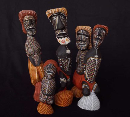 Tiwi First Family – 5 figures by Jock Puautjimi